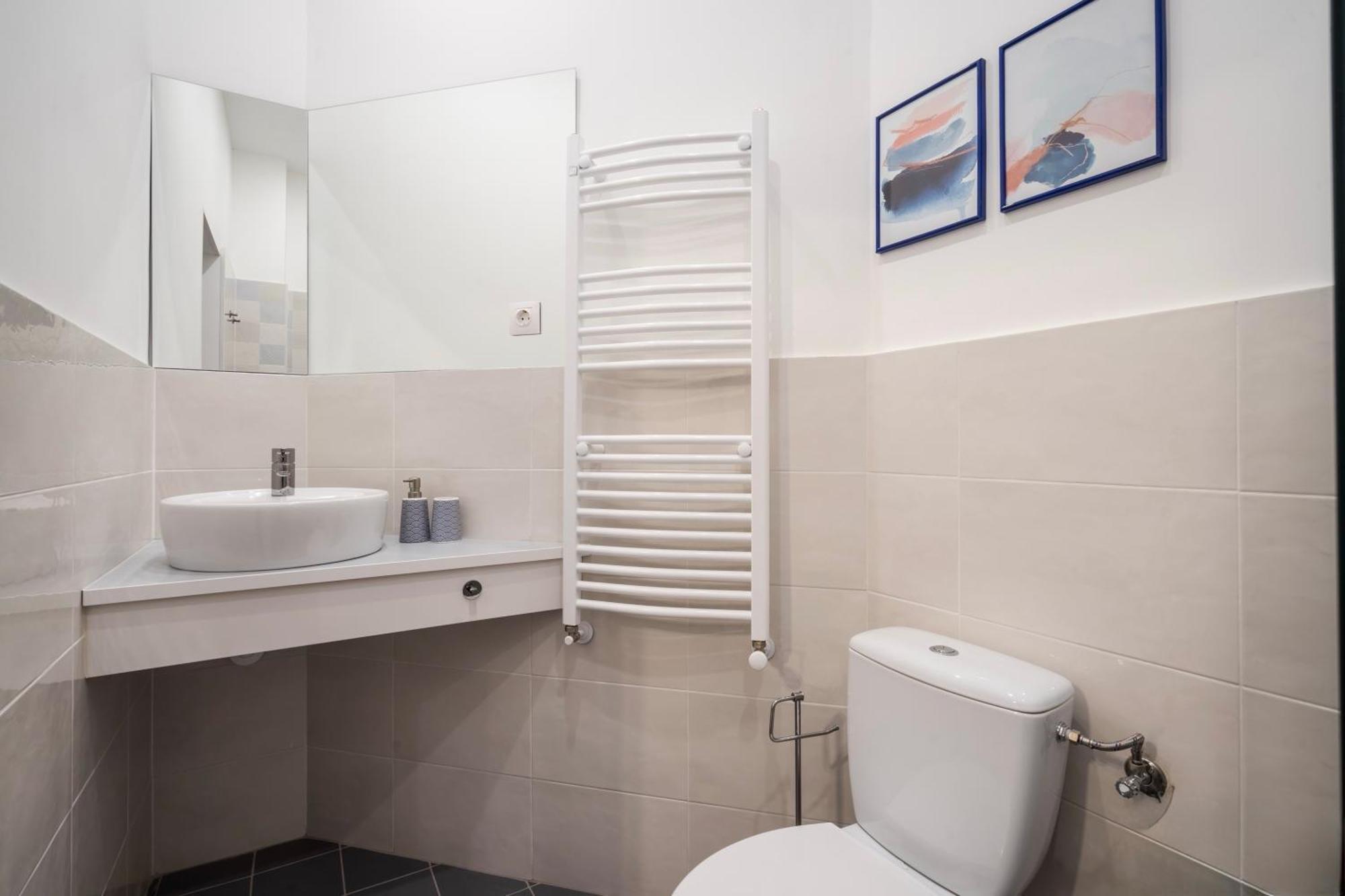 D58 - Grand Boulevard Royal Apartment - Best Location By Bqa Budapest Esterno foto