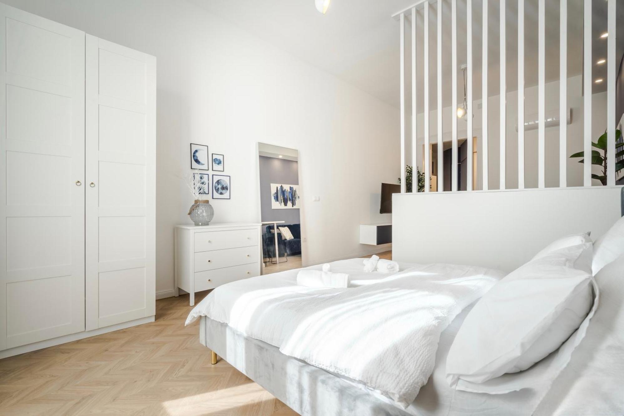 D58 - Grand Boulevard Royal Apartment - Best Location By Bqa Budapest Esterno foto